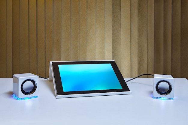 Lenovo’s latest Android tablet doubles as a Bluetooth speaker